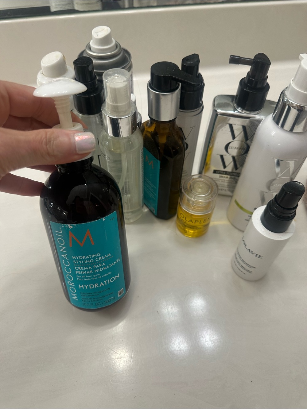 Moroccanoil Hydrating Hair Oil Serum - Turquoise - Picture 4 of 10